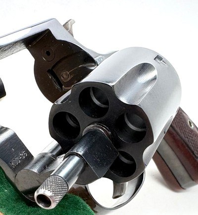 SMITH & WESSON MODEL 36 CHIEF SPECIAL .38 2' BARREL ORIGINAL NUMBERED BOX Excellent - Image 14 of 15