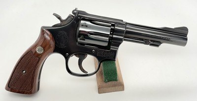 SMITH & WESSON MODEL 18-4 4" BLUE ORIGINAL BOX NICE - Image 10 of 15