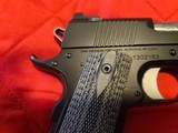 Dan Wesson Valor V Bob-tail Commander 1911, .45ACP, Black - 8 of 11