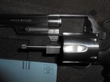 Smith and Wesson 657-3
41 Magnum - 5 of 7