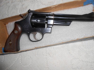 Smith and Wesson Model 28 - Image 2 of 9
