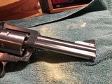 Ruger Super Blackhawk 44 Magnum - 5 of 12