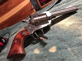 Ruger Super Blackhawk 44 Magnum - 2 of 12