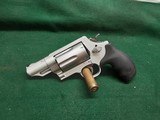 Smith & Wesson Governor .410/45LC - 2 of 2