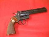 Colt Python, excellent - 2 of 2
