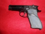 Smith & Wesson Model 39 9mm - 6 of 14