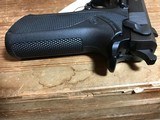 S&W 915 - 4 of 6