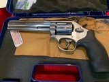 Smith & Wesson Model 648-2
22 Magnum - 3 of 4