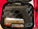 Glock 22 C 40 S&W - 1 of 6