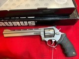 Taurus Model 608 PC - 1 of 5