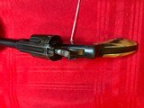 Smith & Wesson
Pre 10 - 4 of 5