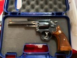 Smith & Wesson Model 19-5 - 2 of 7