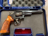 Smith & Wesson Model 19-5 - 1 of 7