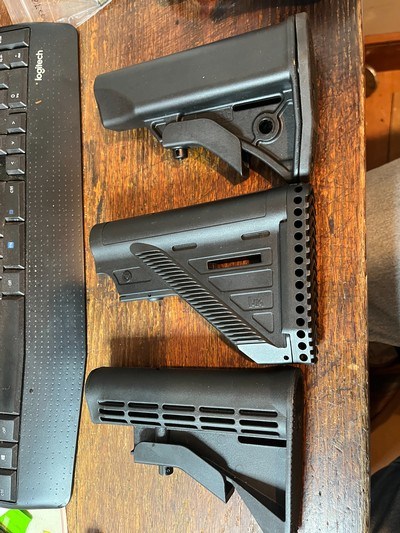 AR 15 Stocks - Image 1 of 2