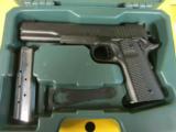 SIG SAUER 9mm P226 ,XD45 AND GLOCK PISTOLS available - 3 of 6