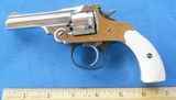 * Vintage H&A FOREHAND MODEL 1901 REVOLVER .32 S&W
PEARL GRIPS - 2 of 9