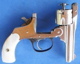 * Vintage H&A FOREHAND MODEL 1901 REVOLVER .32 S&W
PEARL GRIPS - 9 of 9