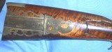 * Outstanding GOLDEN AGE STYLE KENTUCKY RIFLE
FULL TIGER STOCK RELIEF CARVED - 8 of 20