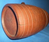REVOLUTIONARY
WAR RUNDLET 1770-1810 WOODEN CANTEEN OLD RED PAINT FOUND IN MAINE - 2 of 15