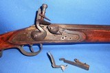 Antique 1815 ERA ENGLISH FLINTLOCK RIFLE MUSKET TO RESTORE or DISPLAY - 2 of 20