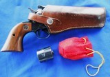 Vintage 1970 RUGER SINGLE SIX 3 SCREW .22 & .22 MAG. WITH HOLSTER C&R OK - 4 of 18