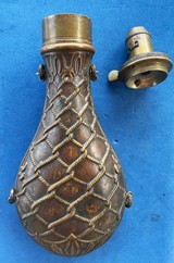 Antique UNITED STATES FLASK Co. COPPER & BRASS ROPE DESIGN POWDER FLASK - 7 of 9