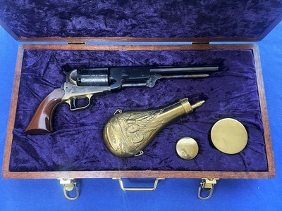 Vintage UBERTI 1847 WALKER COLT PERCUSSION REVOLVER CUSTOM CASED AS NEW