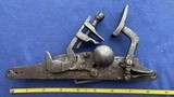 Antique ORIGINAL 17th CENTURY SNAPHAUNCH FLINT LOCK MUSKET LOCK - 1 of 3