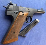 Vintage HIGH STANDARD H-D MILITARY 4 1/2" EXCELLENT 98% ++ - 2 of 14