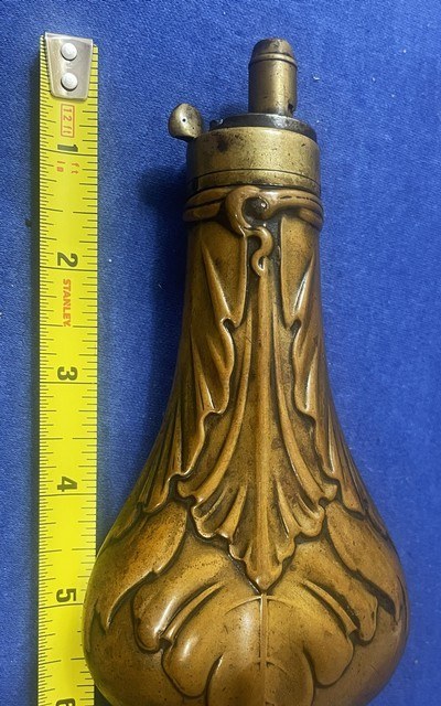 Antique CIVIL WAR ERA COPPER & BRASS POWDER FLASK LEAF DESIGN 6 3/4"