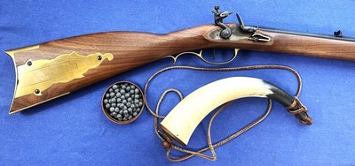 UNFIRED DAVID PEDERSOLI FLINTLOCK FULL STOCK .32 KENTUCKY RIFLE