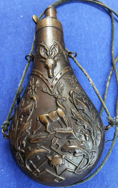 Antique CIVIL WAR ERA POWDER FLASK DEER, ELK, FOX AMERICAN FLASK & CAP - Image 2 of 5