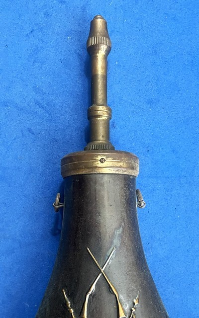 Vintage COLT NAVY REVOLVER PLUNGER DISPENCE POWDER FLASK CANNON & FLAGS