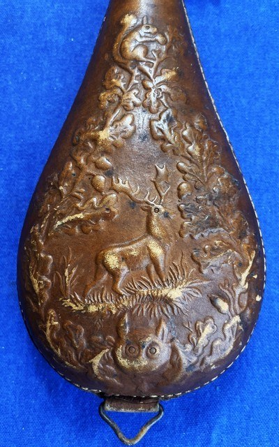 Antique MID 1800s ERA LEATHER SHOT FLASK, DEER, OWL, SQUIRREL, OAK LEAVES - Image 2 of 5