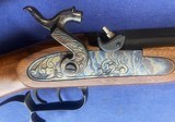 Vintage THOMPSON CENTER .54 CALIBER PERCUSSION RIFLE UNFIRED - 3 of 16