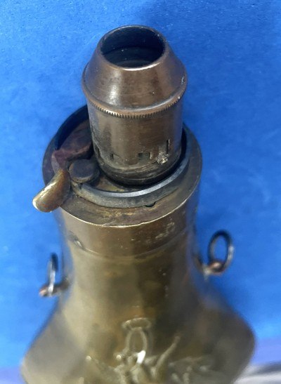 Antique ORIGINAL COPPER & BRASS POWDER FLASK RABBIT & BIRDS - Image 6 of 7