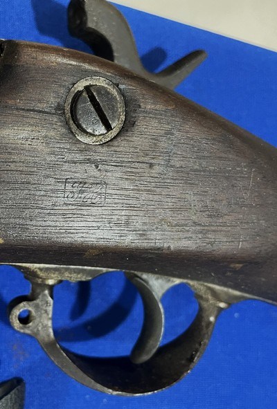 Antique 1863 CIVIL WAR U.S. BRIDESBURG RIFLE MUSKET ALFRED JENKS - Image 13 of 18