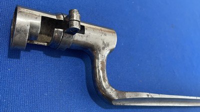 *1 Original CIVIL WAR BAYONET FOR 1861-1865 CONTRACT RIFLE MUSKETS - Image 4 of 10