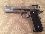 S&W 945 - 2 of 4