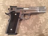 S&W 945 - 3 of 4