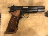 Browning Hi Power 9mm - 1 of 5