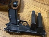 CANADIAN WW2 JOHN INGLIS BROWNING HI POWER RIG AND WOODEN HOLSTER/STOCK - 14 of 15