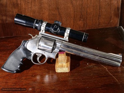Smith & Wesson - Model 629-4, Stainless Finish, .44 Magnum. 8 3/8