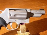 Taurus - The Judge, Matte Finish, .45 LC/.410. 3