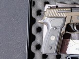 Sig Sauer - P229R Legion, 9mm. 3.9