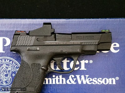 Smith & Wesson - M&P Performance Center Shield M2.0, 9mm Luger. 4