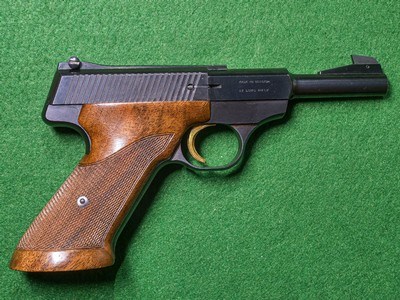 Browning - Challenger, Made In Belgium, .22 LR. 4.5