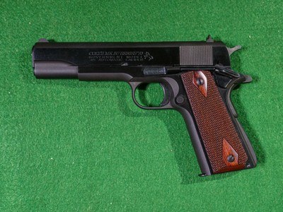 Colt - 1911 Mark IV, Series 70, Blued Finish, .45 ACP. 5