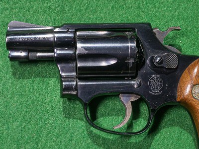 Smith & Wesson - Model 36, Blued, .38 Special. 2