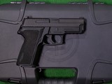 Sig Sauer - P229 Nitron, 9mm. 3.9